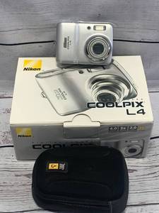 lot 45 image: Nikon Coolpix L4 With Extras