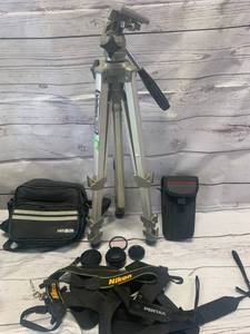 lot 57 image: Velbon Tripod & Camera Accessories