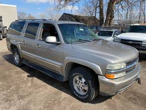 2003 Chevrolet Suburban LT 4x4