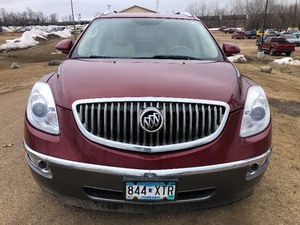lot 1 image: 2008 Buick Enclave CXL AWD -No Reserve-