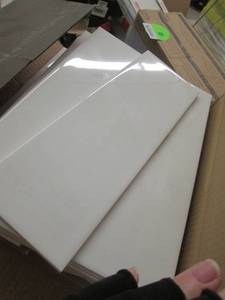 lot 2 image: 11 Cases Jeffrey Court Fresh White...