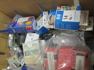 lot 76 image: Large Lot of Assorted Ink Cartridge...