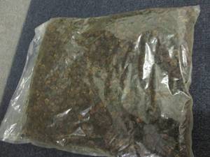 lot 79 image: Bulk Bag of Raisins...