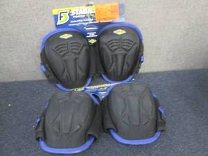 lot 102 image: 2 Pair  QEP F3 Stabilizer Knee Pad ...