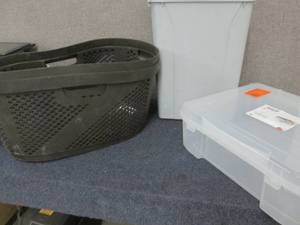 lot 157 image: 2 Plastic Laundry Baskets, Waste Bo...