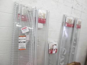 lot 198 image: 7 - 6 Ft Closet Maid Shelf Kits wit...