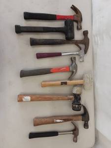 lot 16 image: 9-Assorted Hammers