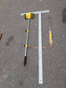 lot 33 image: 2-Square & Roll-A-Tape