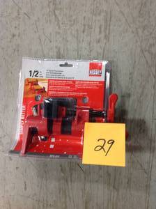 lot 29 image: BESSEY H-Style Pipe Clamp Fixture Set for 12 in. Black Pipe in good condition