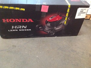 lot 103 image: Honda 21 in. 3-in-1 Variable Speed Gas Walk Behind Self Propelled Lawn Mower with Auto Choke in good conditions