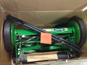 Scotts Scotts 16 in. Manual Walk Behind Push Reel Lawn Mower&nbsp&nbspin good condition