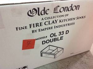 Olde London Fireclay 33 L x 18 W Double Bowl Farmhouse Kitchen Sink with Grid &amp Strainer In White not used