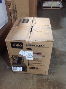 Toro Power Clear 721 R 21 in. 212 cc Single-Stage Self Propelled Gas Snow Blower not used