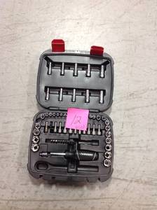 Husky Mechanics Tool Set (65-Piece)  USED in good conditions