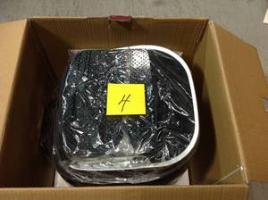 lot 4 image: Aria 10 Qt. Black AirFryer with Recipe Book by modernhome in working conditions