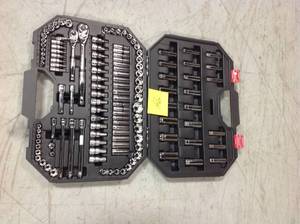 lot 94 image: Husky 144-Position 14 in. and 38 in. Drive Mechanics Tool Set (125-Piece)