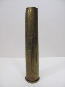 lot 76 image: Heavy Solid Brass 40mm Orig WW2 Dated 1944 Artillery Shell Casing