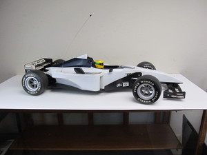lot 128 image: Large RC Race Car (AS IS)