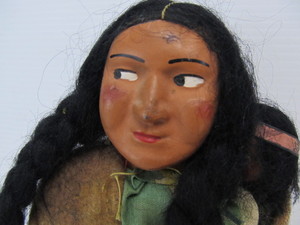lot 51 image: Antique Native American Skookum Doll wPapoose 