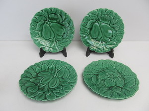 lot 56 image: Antique French Portieux Vallerysthal Majolica Salad Plates