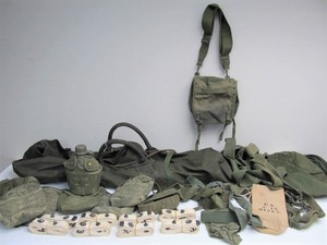 lot 62 image: Large Lot of Vintage Military Gear Satchels Canteen Covers etc
