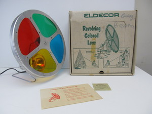 lot 14 image: Mid Century ELDECOR Revolving Color Wheel Christmas Tree Lamp