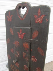lot 202 image: Primitive Hand Painted Wooden Corner Cabinet