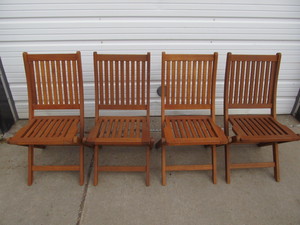 lot 206 image: Quality Teak Wood Patio Folding Chairs