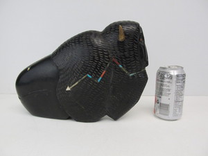 lot 3 image: Wonderful Large Signed Vintage Zuni Carved Jet Stone Buffalo Fetish Sculpture