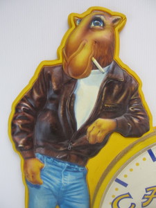 lot 230 image: Working JOE CAMEL Embossed Advertising Clock