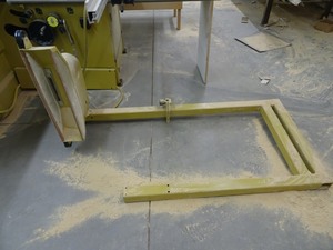 lot 11 image: Powermatic model HPS-126 sliding table saw