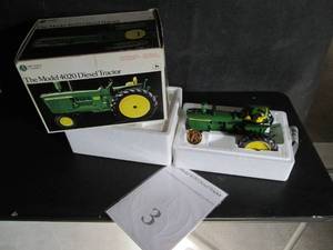 lot 3 image: Ertl Precision Classics The Model 4...