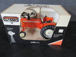 lot 43 image: Agco Allis-Chalmers Country Classic...