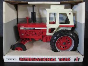 lot 70 image: Etrl International Turbo 1456 Tract...
