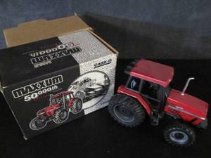 lot 75 image: Etrl Case Maxxum 50,000th Edition T...