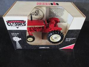 lot 90 image: Country Classic by Scale Models Int...
