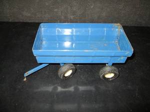 lot 149 image: Ertl Tractor Attachement 6A...
