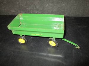 lot 151 image: John Deere Tractor Attachment 6C...