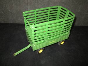 lot 164 image: John Deere Tractor Attachment 5B...