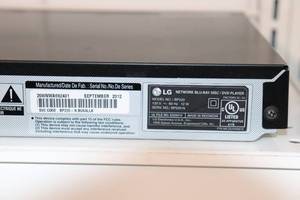 lot 50 image: LG & Onn BluRay Players