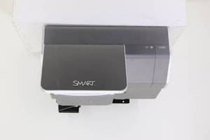 lot 21 image: SMART UX60 Projector