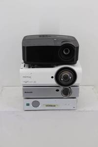 lot 26 image: Lot of (4) Projectors
