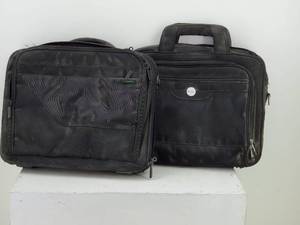 lot 58 image: (2) Laptop Briefcases