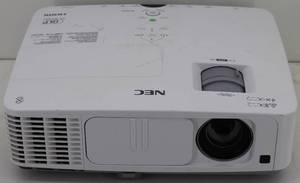 lot 17 image: NEC NP-PE401H HDMI Projector