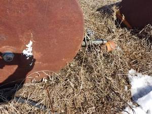 lot 22 image: Fuel Tank with Stand & 55 Gal. Barrel