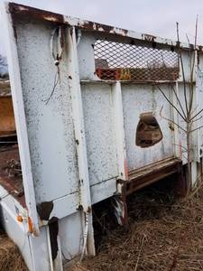 lot 43 image: Reading Steel Truck Bed
