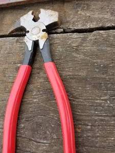 lot 66 image: Fencing Tools