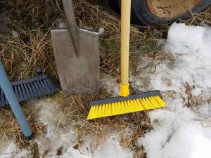 lot 68 image: Tools