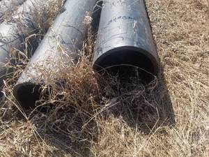 lot 114 image: Heavy Duty Plastic Pipe