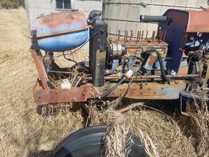 lot 120 image: Leyland Tractors